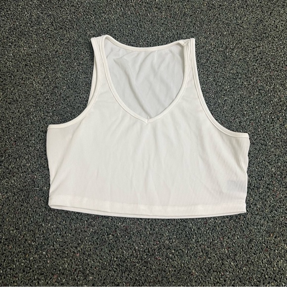 SHEIN White High Neck V-Neck Cropped Basic Ribbed Tank Top Casual Cute Shirt M - Picture 6 of 13